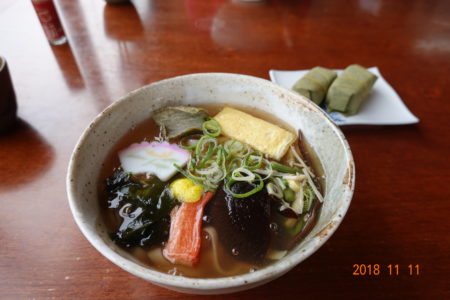 吉野山で食べたくずうどんと柿の葉寿司