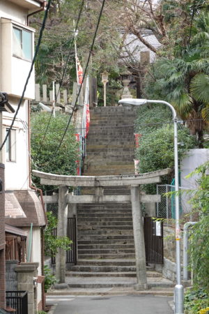 安居神社の階段